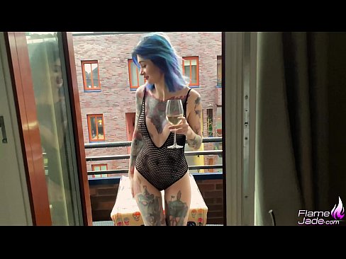 ❤️ Valtava tyttö imee nieleskellen ja naidaan intohimoisesti avoimen taivaan alla ❤️ Seksivideo at fi.chancel.top ❤